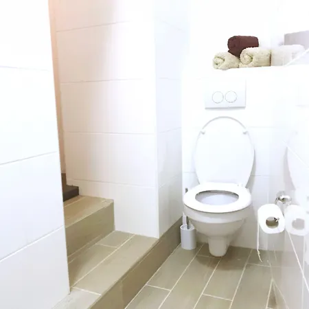 Гостьовий будинок Perello Old Town 3*