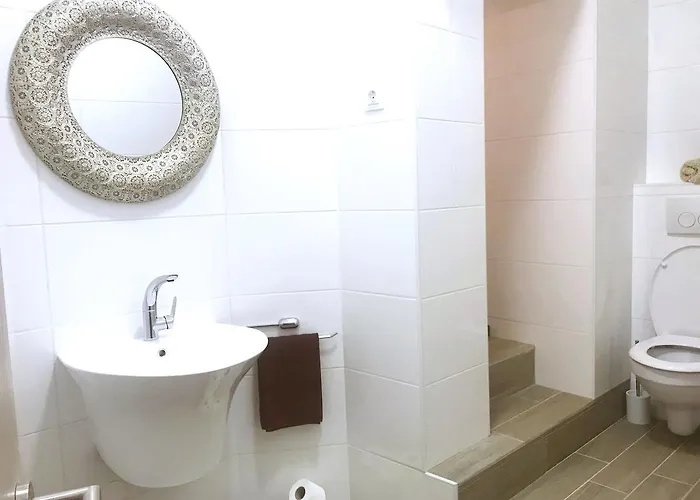 게스트하우스 Perello Old Town 3*